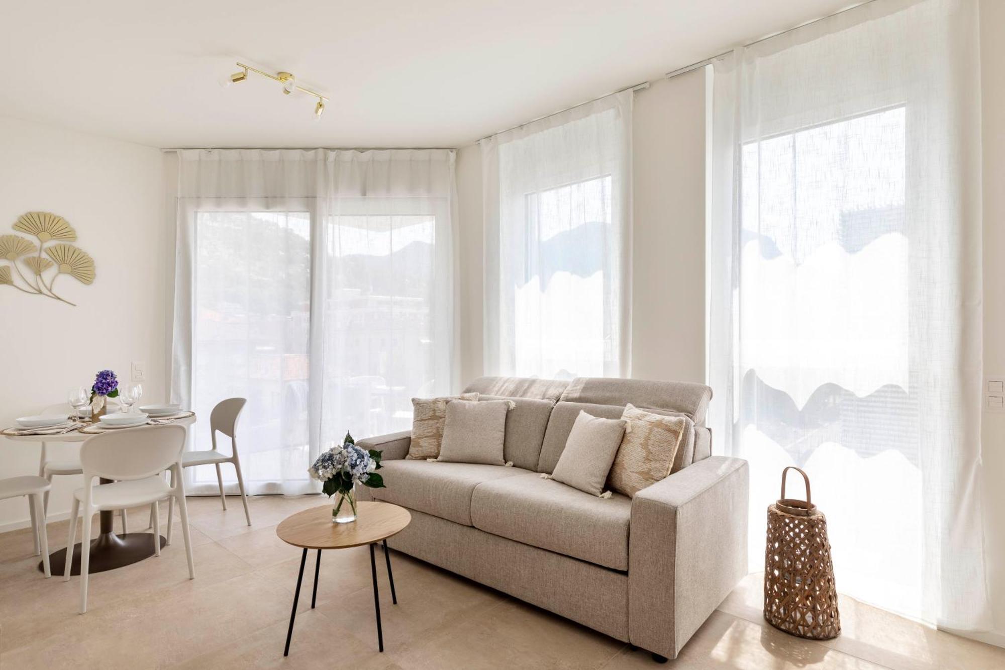 Regalia Suites - Free Parking Lugano Ngoại thất bức ảnh