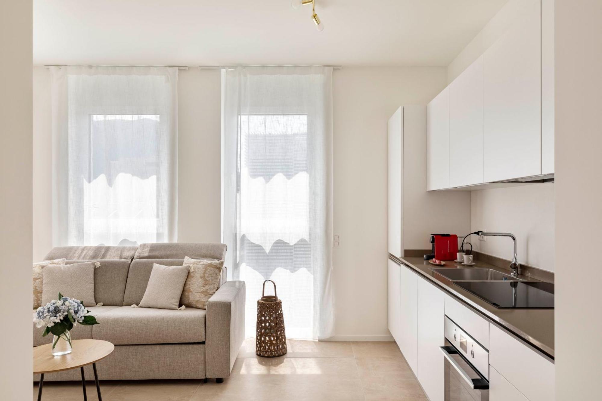 Regalia Suites - Free Parking Lugano Ngoại thất bức ảnh