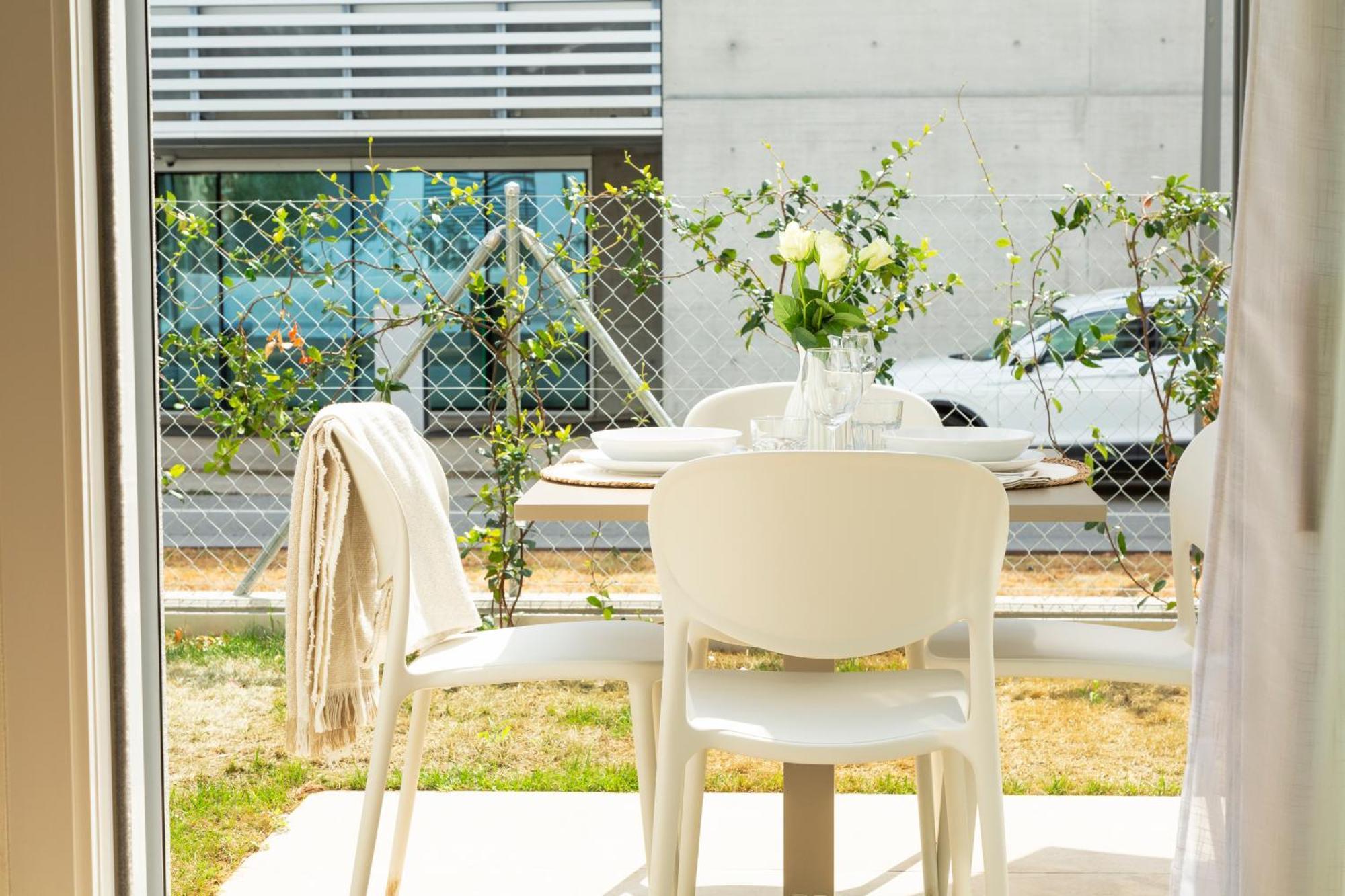 Regalia Suites - Free Parking Lugano Ngoại thất bức ảnh