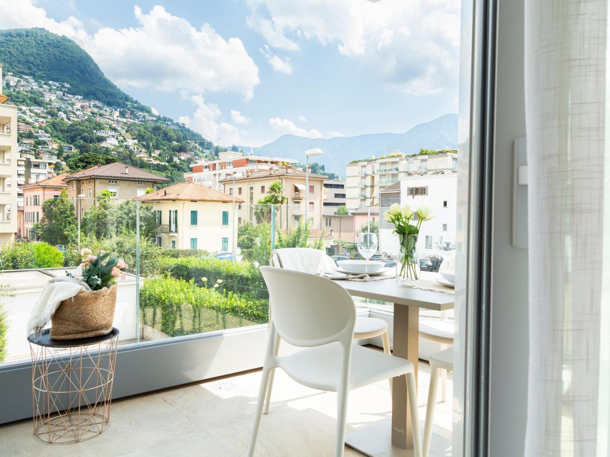 Regalia Suites - Free Parking Lugano Ngoại thất bức ảnh
